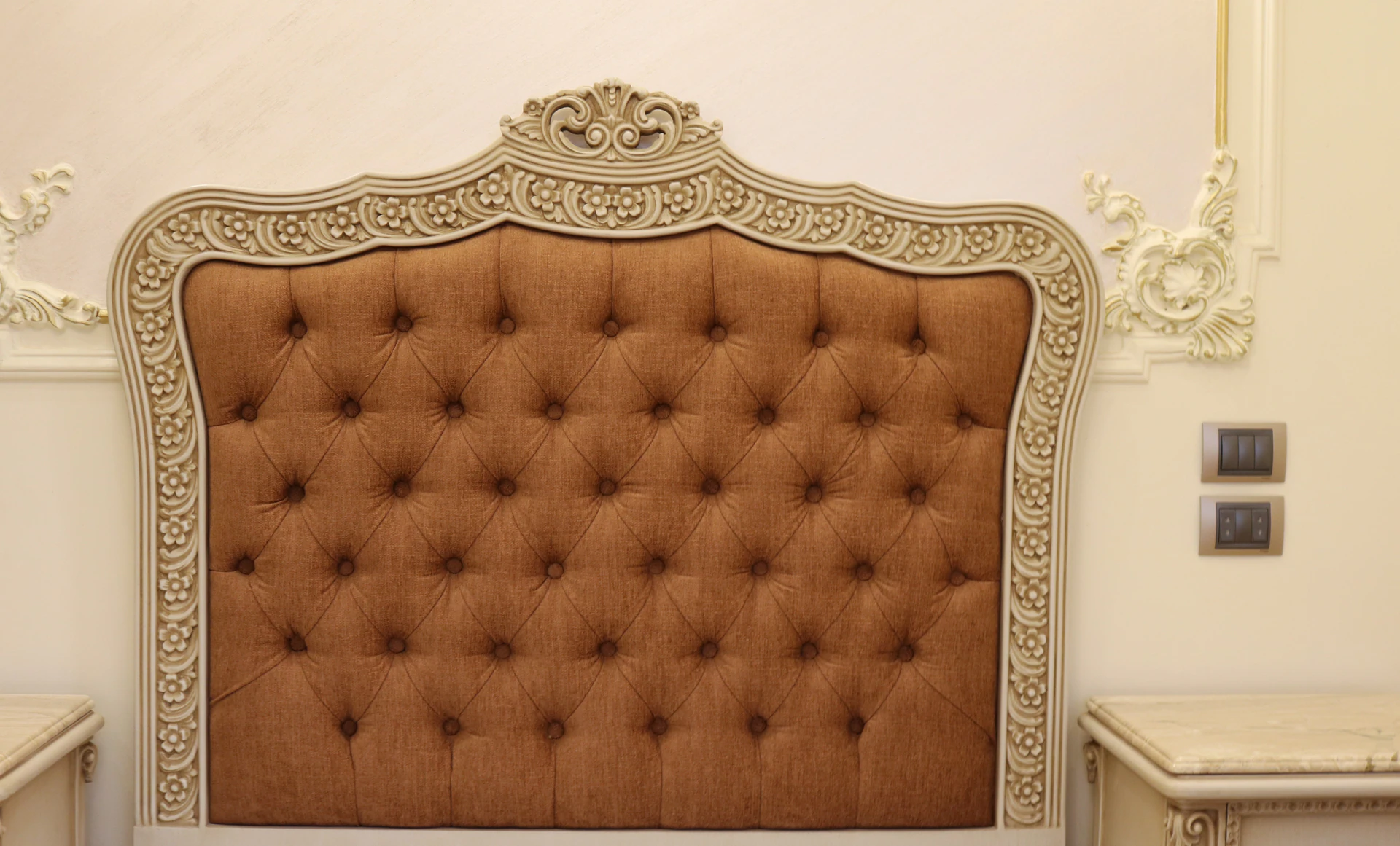 Ras El Bar Bedroom cover image