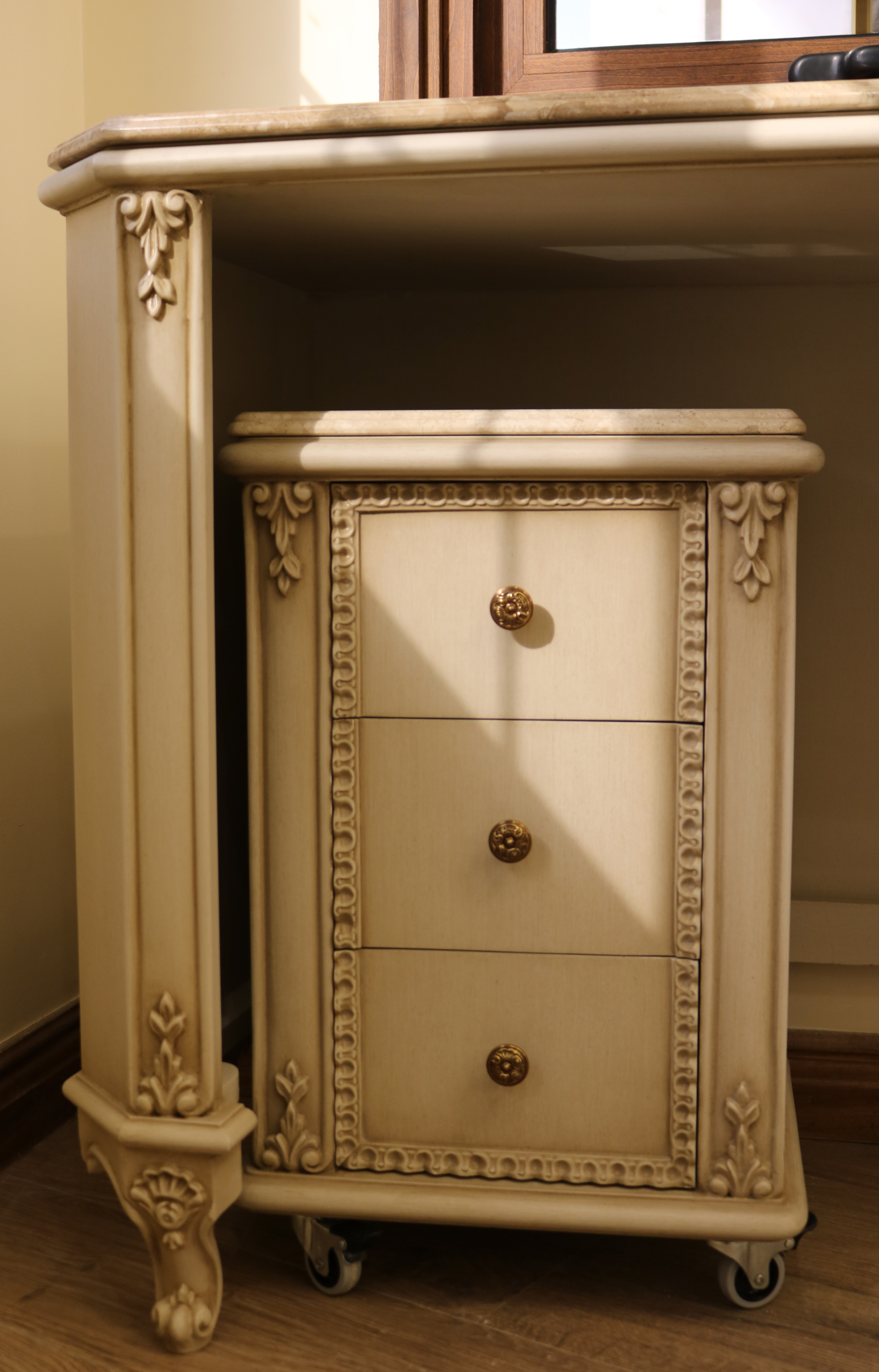 Ras El Bar Bedroom thumbnail 4